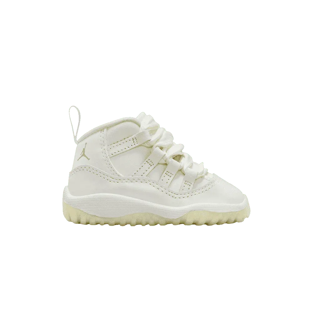 Air Jordan 11 Retro TD Pearl / Grand Finale