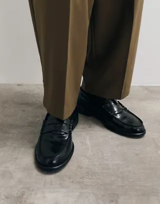 Noak made in Portugal loafers in black leather