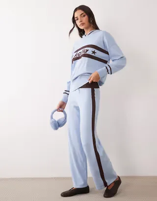 Kaiia knitted side stripe wide leg sweatpants set in blue and dark brown