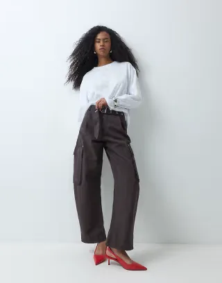 ASOS DESIGN roll hem cargo trouser with eyelet belt in chocolate