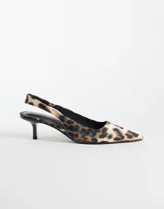ASOS DESIGN Signature kitten heeled shoes in leopard