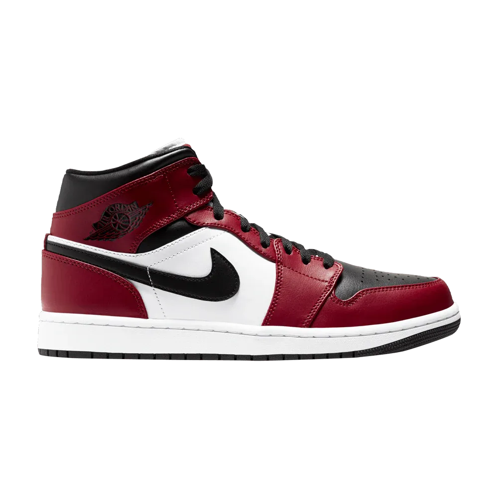 Air Jordan 1 Mid Chicago Toe