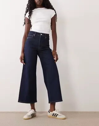 Good American palazzo crop jeans in indigo