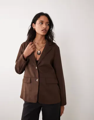 Vila suede-look tailored blazer set in chocolate brown