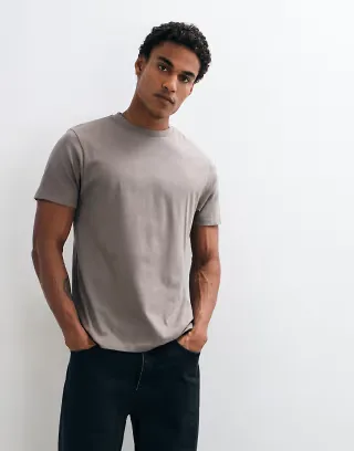 ASOS DESIGN t-shirt in gray