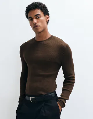 ASOS DESIGN Essentials micro rib muscle fit lightweight knitted sweater in brown