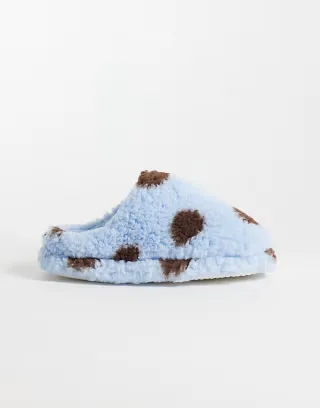 Threadbare polkadot slippers in blue and brown