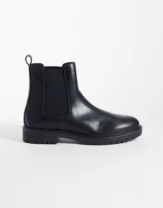 ASOS DESIGN chelsea boots with cleated sole in black
