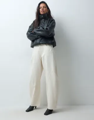 ASOS DESIGN curved seam barrel jean in ecru