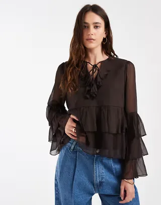 ONLY ruffles detail blouse in brown