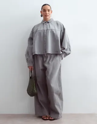 ARRANGE Curve denim oversized shirt and wide leg jeans set in gray wash