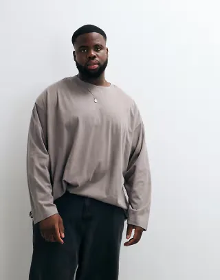 ASOS DESIGN Essentials oversized long sleeve t-shirt in gray