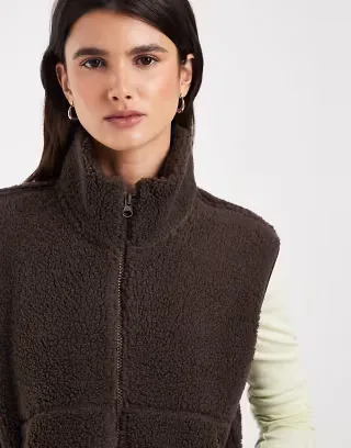 Noisy May teddy fleece vest in brown
