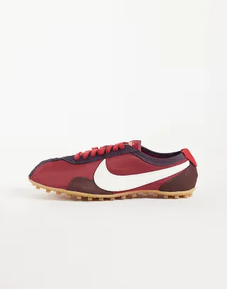 Nike Moon Shoe in burgundy and white