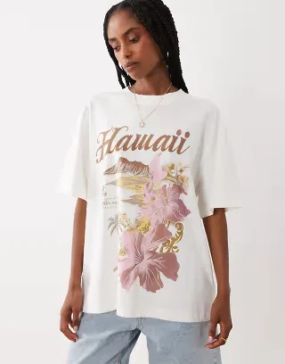 ASOS DESIGN oversized T-shirt with Hawaii graphic in cream